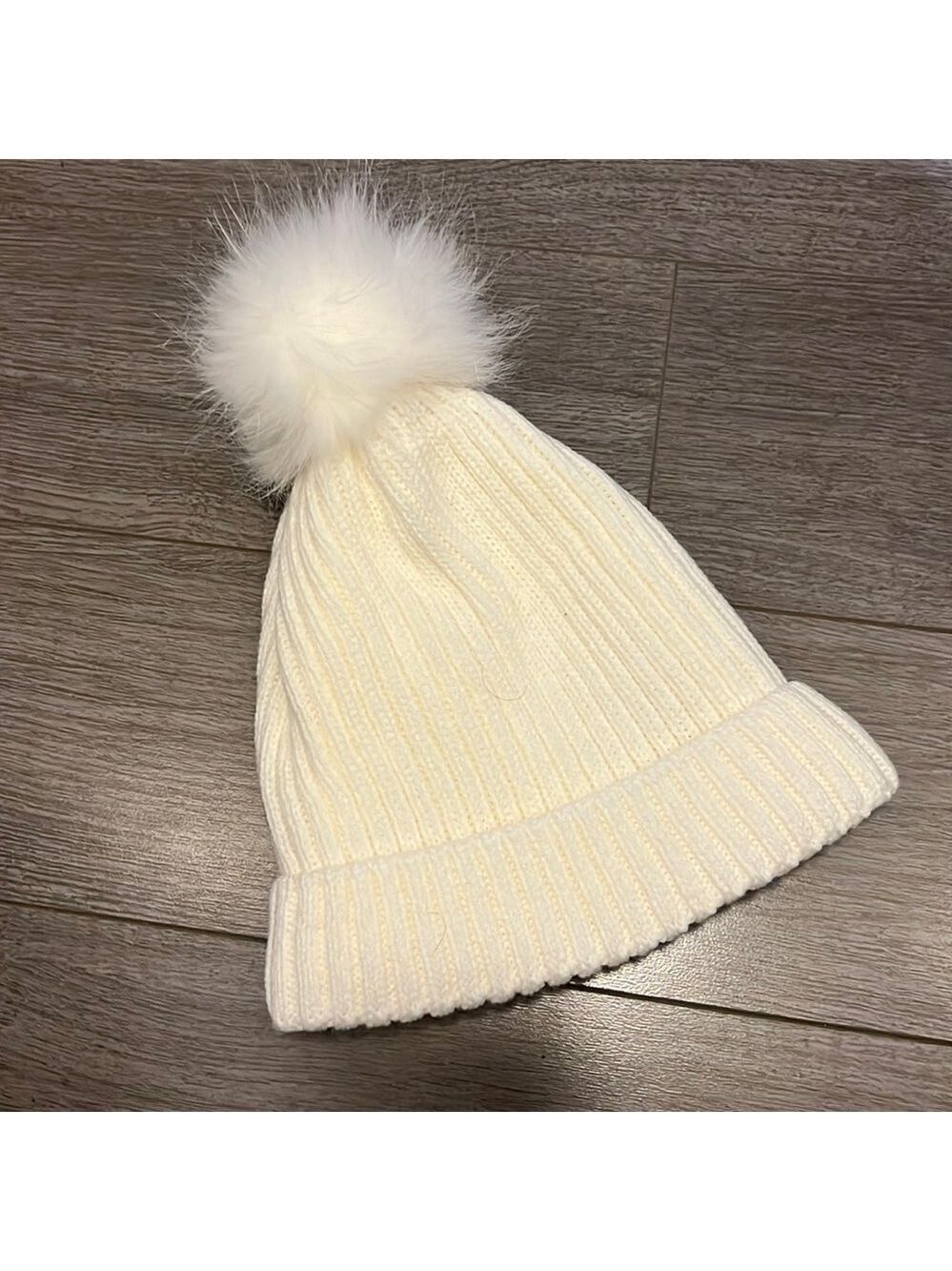 *4 for $25* Cream Pompom Ardene Toque Beanie Hat